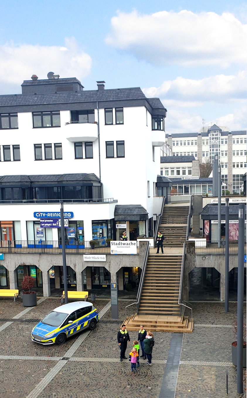Gummersbach Bismarckplatz mit Blick auf die Stadtwache